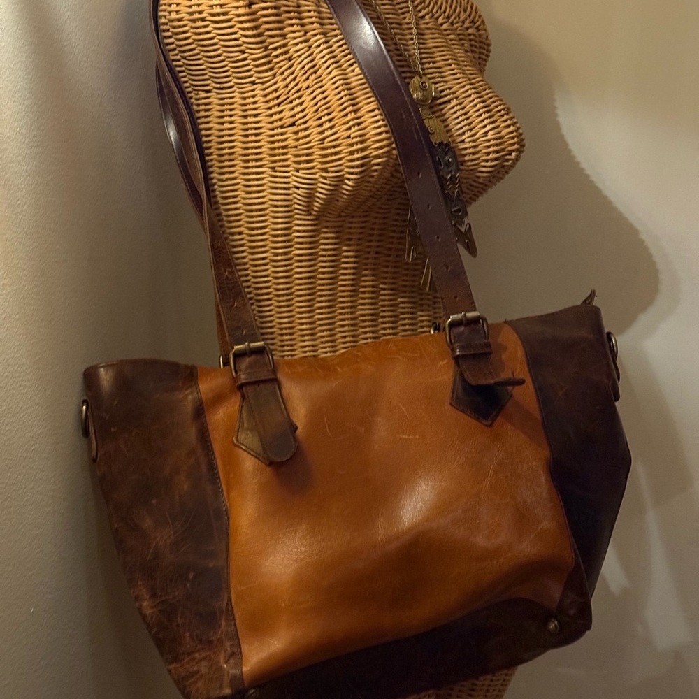 Thick leather bag distressed